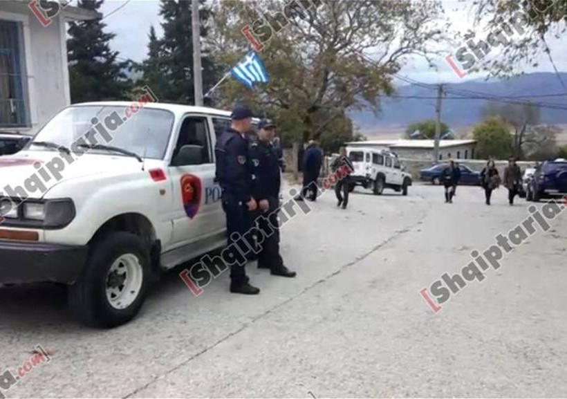 Αργυρόκαστρο: Ομογενής ύψωσε την ελληνική σημαία, την κατέβασαν και άνοιξε πυρ