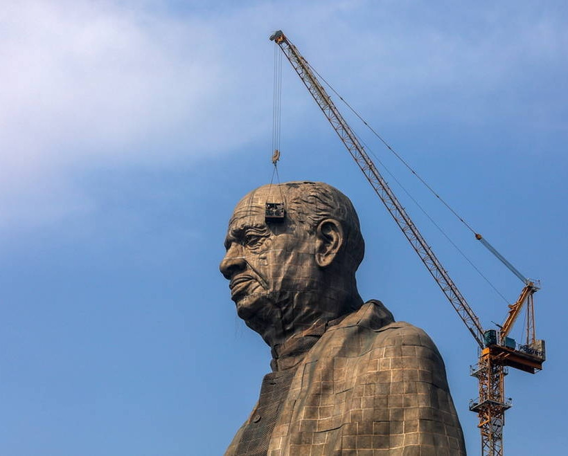 Εντυπωσιακό! Αυτό είναι το υψηλότερο άγαλμα στον κόσμο (pics)