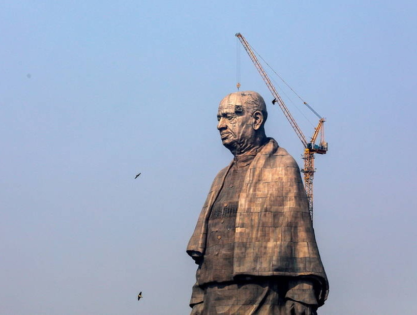 Εντυπωσιακό! Αυτό είναι το υψηλότερο άγαλμα στον κόσμο (pics)