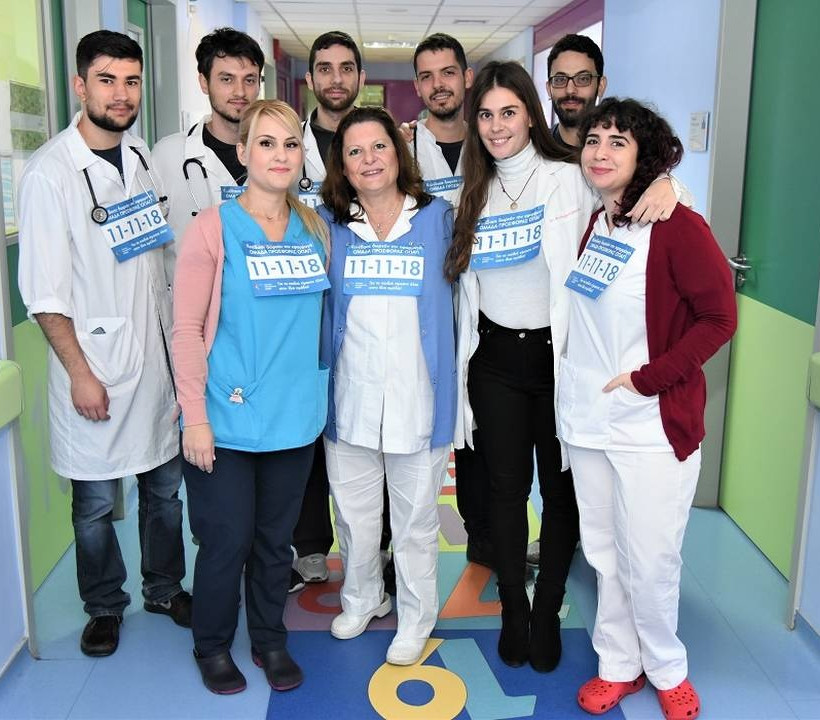 Γιατροί και νοσηλευτές των παιδιατρικών νοσοκομείων μας καλούν να μπούμε στην «Ομάδα Προσφοράς ΟΠΑΠ»