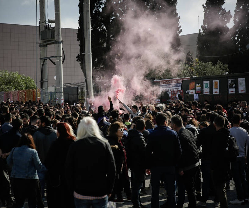 Ένταση ΤΩΡΑ στο υπουργείο Παιδείας