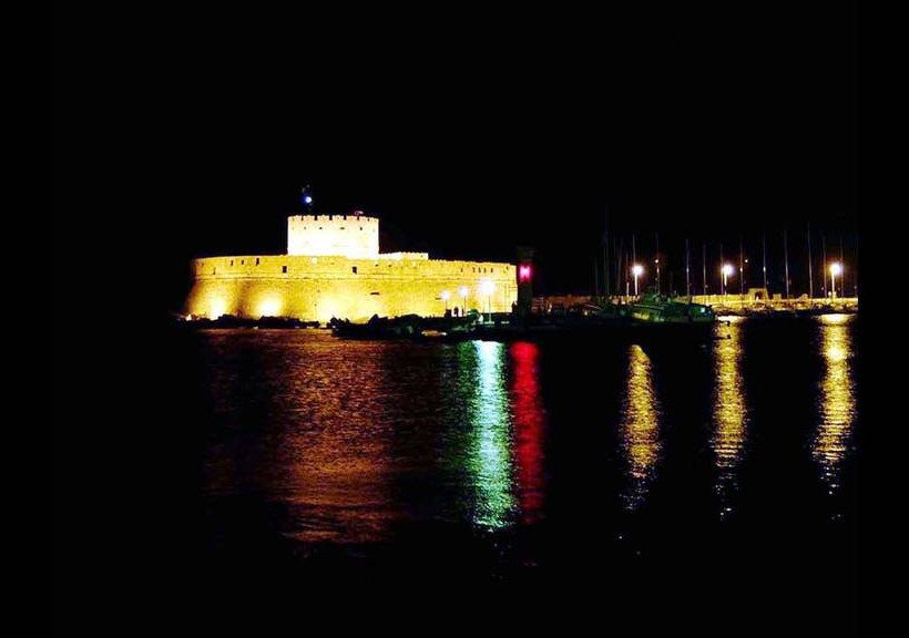 Μπλακ άουτ στη Ρόδο: Χωρίς ρεύμα όλο το νησί