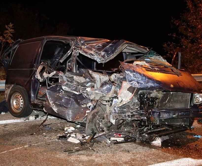 Τραγωδία στη Θεσσαλονίκη: Νεκρός 4χρονος στο τροχαίο με το βαν που μετέφερε μετανάστες