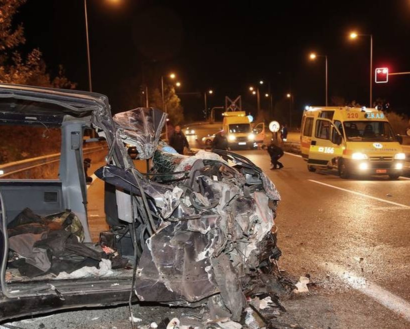 Τραγωδία στη Θεσσαλονίκη: Νεκρός 4χρονος στο τροχαίο με το βαν που μετέφερε μετανάστες