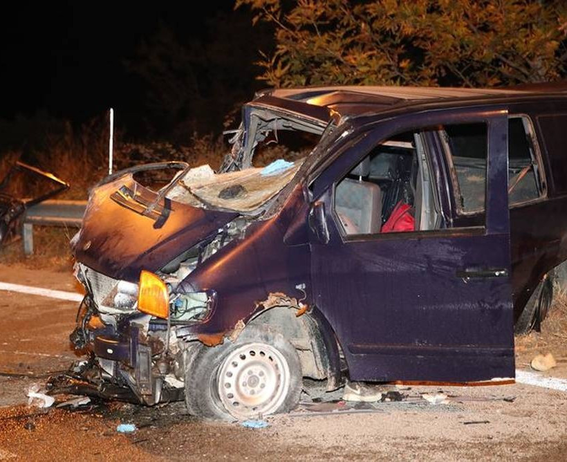 Τραγωδία στη Θεσσαλονίκη: Νεκρός 4χρονος στο τροχαίο με το βαν που μετέφερε μετανάστες