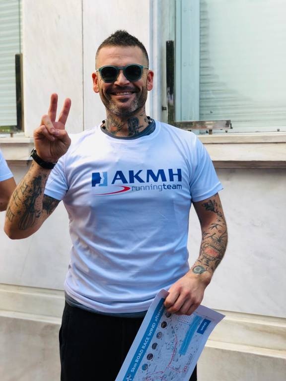 Η Running Team του ΙΕΚ ΑΚΜΗ έκλεψε τις εντυπώσεις στον 36ο Αυθεντικό Μαραθώνιο της Αθήνας