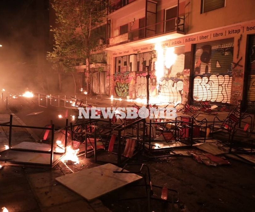 Πολυτεχνείο: Επεισόδια ΤΩΡΑ στο κέντρο της Αθήνας