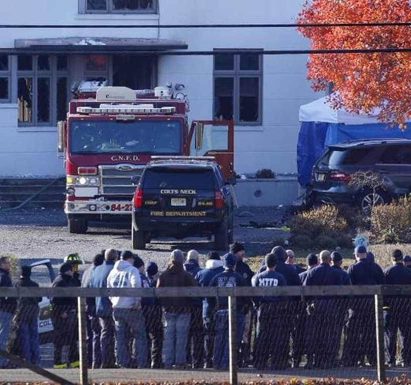 Σοκ στην ομογένεια: Δολοφόνησαν Ελληνοαμερικανίδα και την οικογένειά της κι έβαλαν φωτιά στο σπίτι 