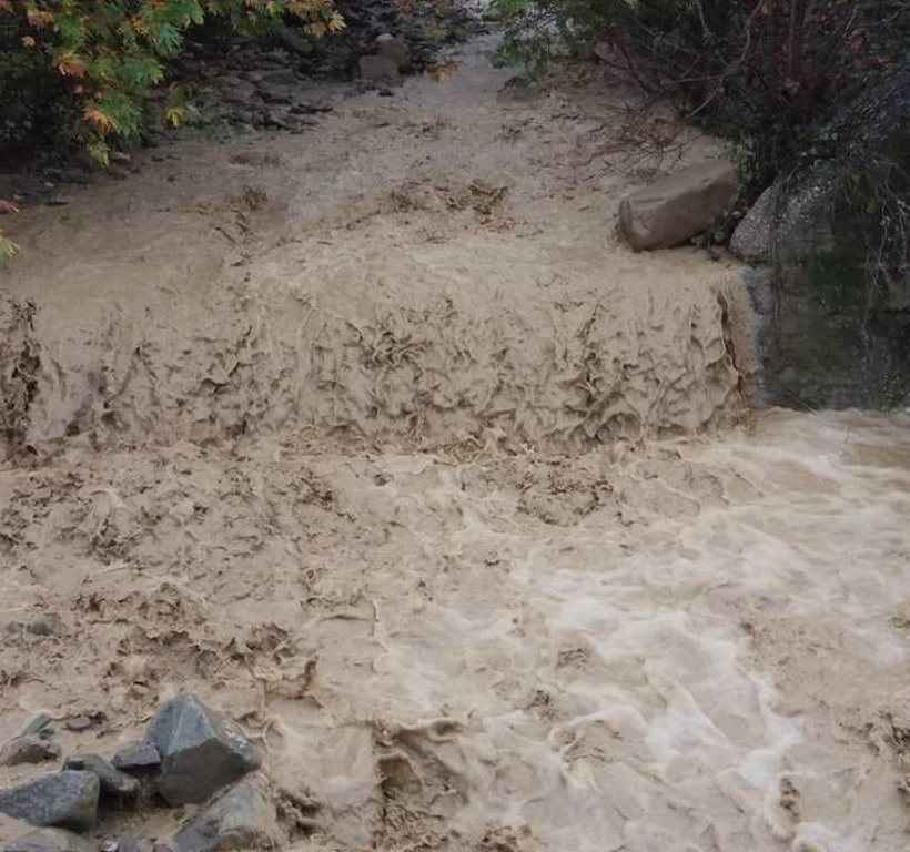 Κακοκαιρία: Αποκομμένα χωριά λόγω της Πηνελόπης στα Άγραφα - Προβλήματα και στο Αγρίνιο (pics&vids)