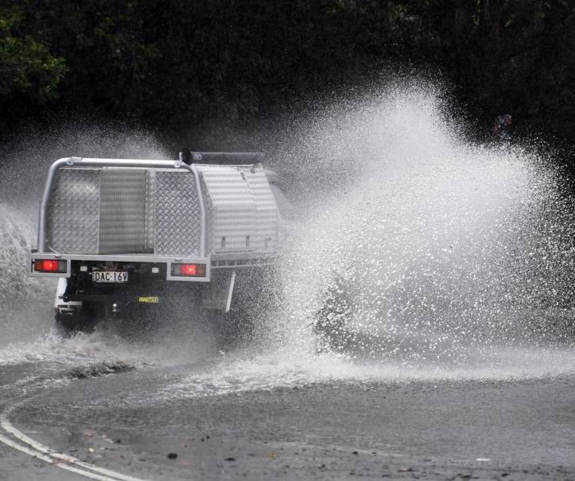 Η «καταιγίδα του αιώνα» σαρώνει την Αυστραλία: Χάος από καταρρακτώδεις βροχές και θυελλώδεις ανέμους