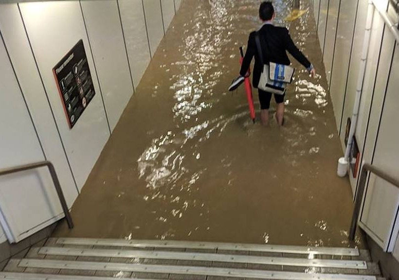 Η «καταιγίδα του αιώνα» σαρώνει την Αυστραλία: Χάος από καταρρακτώδεις βροχές και θυελλώδεις ανέμους