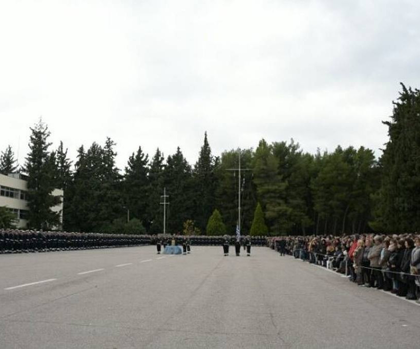 Ο Καμμένος όρκισε το γιο του στο Πολεμικό Ναυτικό - Τι έγραψε στο Twitter (pics)