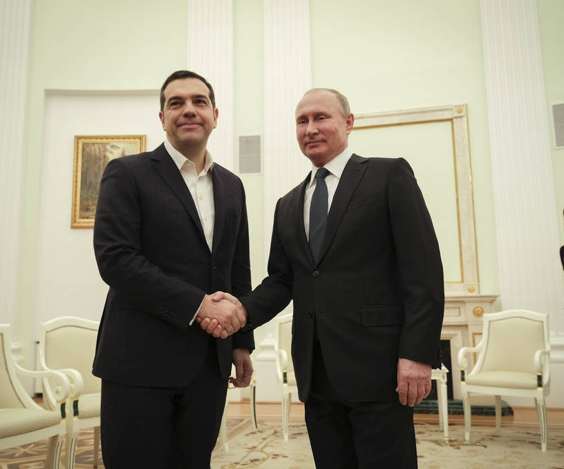 Πούτιν: Σαχλαμάρες τα περί συνωμοσίας εναντίον της Ελλάδας – Στηρίζουμε τον ελληνικό λαό (vid)