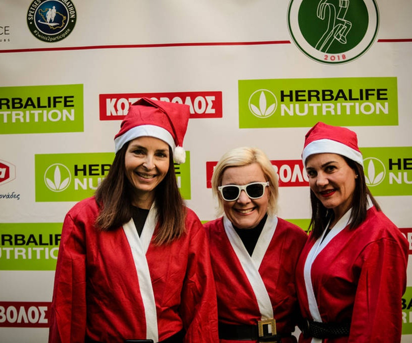 Το Μαρούσι πλημμύρισε αγιοβασίληδες για το 5ο επετειακό, Santa Run!