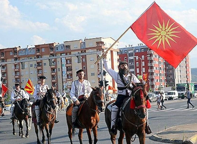 Ηχηρό μήνυμα Καμμένου σε Σκόπια: Όσο προκαλείτε η πόρτα της Ελλάδα θα είναι κλειστή 