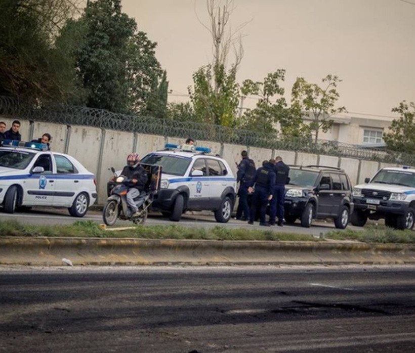 Ένταση στον Ασπρόπυργο: Επεισόδια μεταξύ Ρομά και αστυνομικών