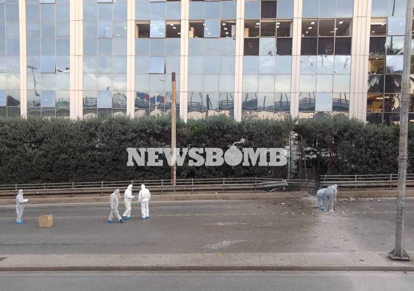 Έκρηξη βόμβας στον ΣΚΑΪ: Δείτε βίντεο και φωτογραφίες από τον τόπο της τρομοκρατικής επίθεσης