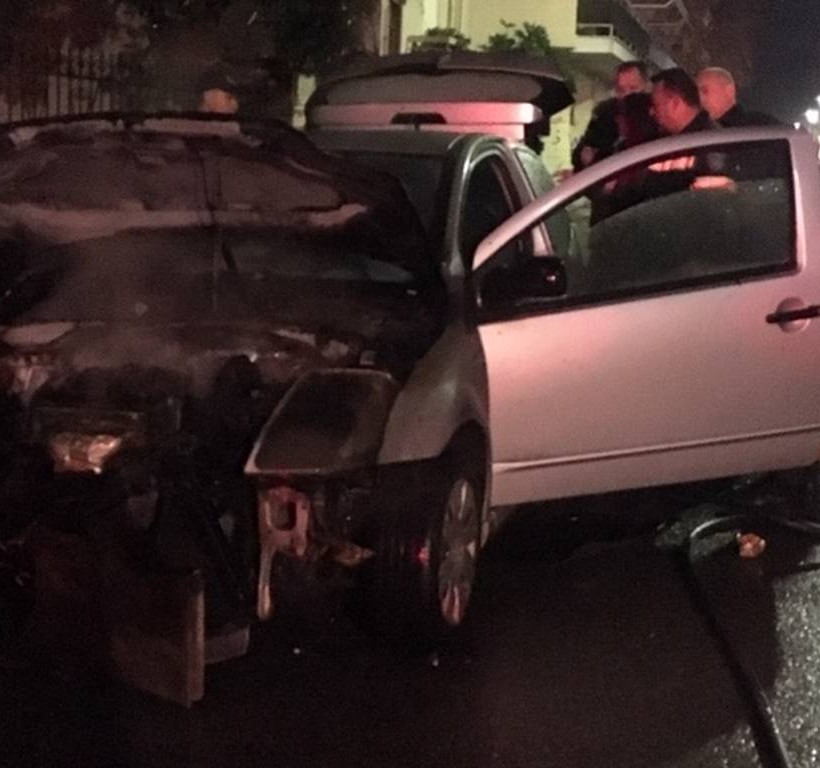 Συναγερμός στο Αγρίνιο για φωτιά σε αυτοκίνητο (pics)