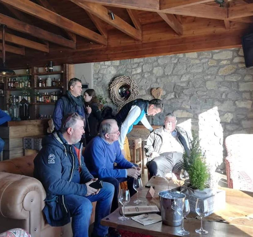 Ιωάννινα: Χαλαρές στιγμές στα χιόνια για τον Κυριάκο Μητσοτάκη (pics)