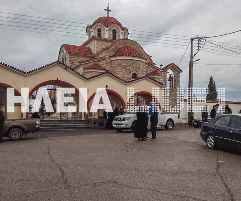 Θρήνος στην κηδεία του 14χρονου που σκοτώθηκε στη Μεσσηνία (pics)