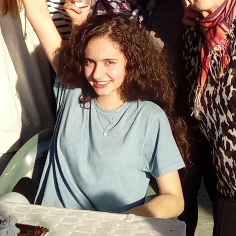 Νόμιζε ότι θα βρει το νόημα της ζωής αλλά εξαναγκάστηκε να γίνει σκλάβα του σεξ σε «χαρέμι» (Pics)