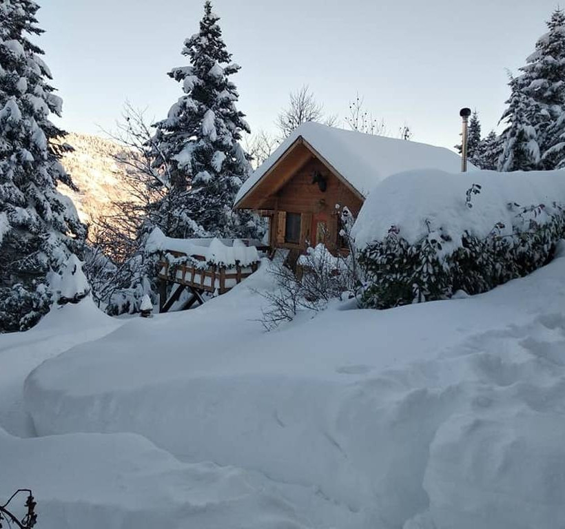 Καιρός: Σε επιφυλακή η Φθιώτιδα - Πολλά χωριά είναι αποκλεισμένα από το χιόνι (pics+vid)