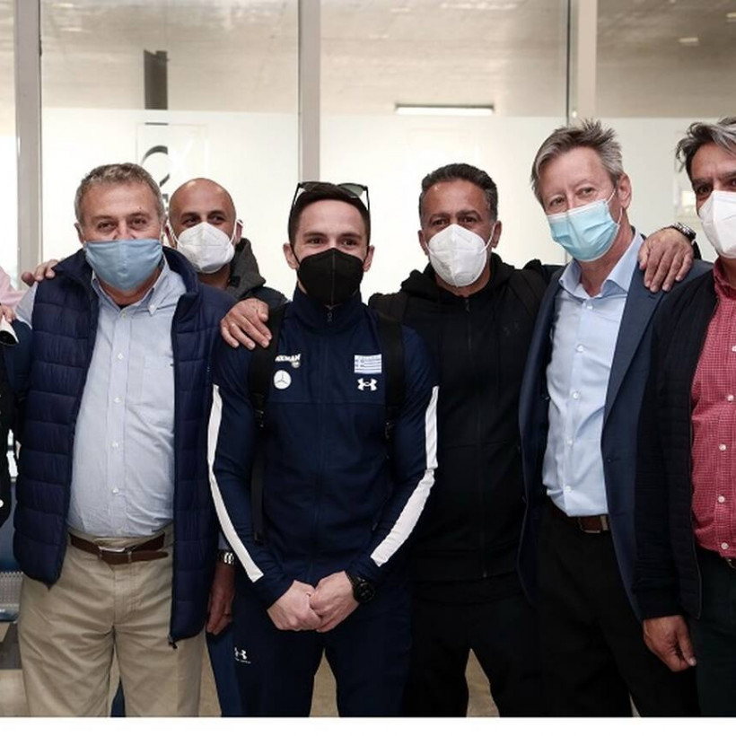 Λευτέρης Πετρούνιας