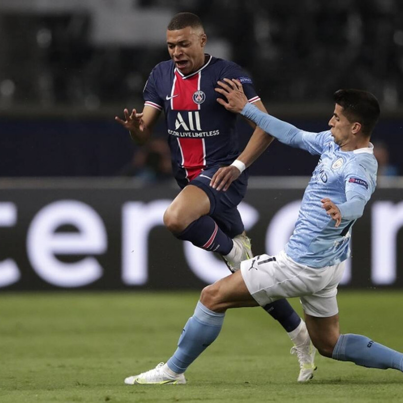 Παρί Σεν Ζερμέν - Μάντσεστερ Σίτι