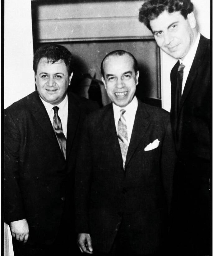 Μίκης Θεοδωράκης - Χατζιδάκις-Μαρκεζίνης