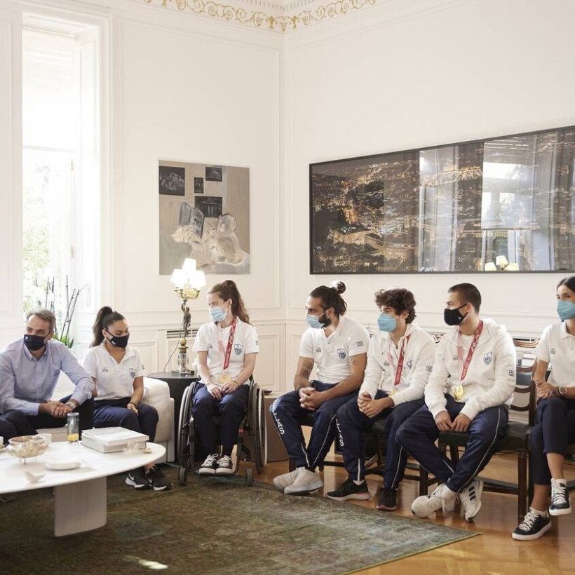 Κυριάκος Μητσοτάκης: Υποδέχθηκε στο Μαξίμου τους Έλληνες Παραολυμπιονίκες