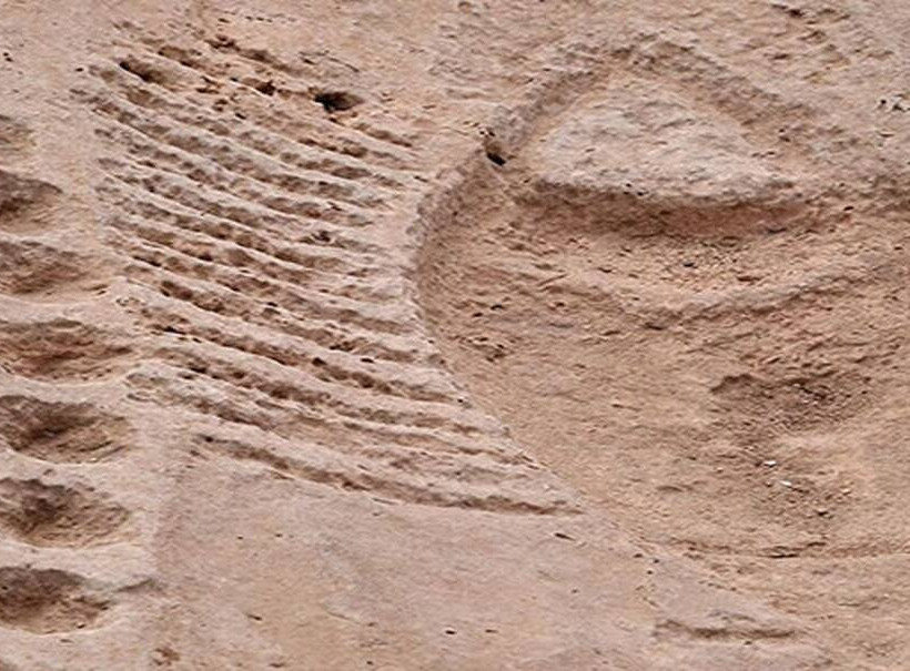 Το Al Jassasiya είναι το μεγαλύτερο και σημαντικότερο μνημείο βραχογραφίας του Κατάρ