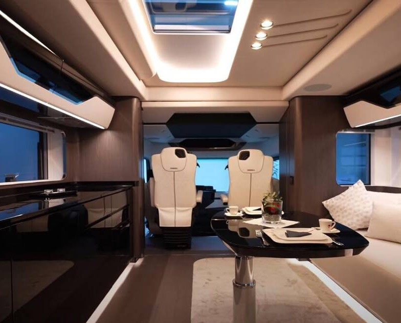 Dembell Motorhome M