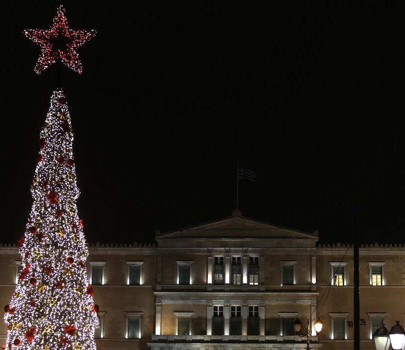 Το Χριστουγεννιάτικο δέντρο στο Σύνταγμα, 2015
