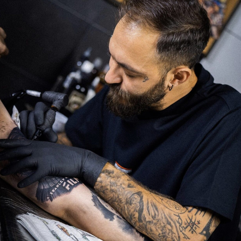 Christos (Blackline Tattoo)