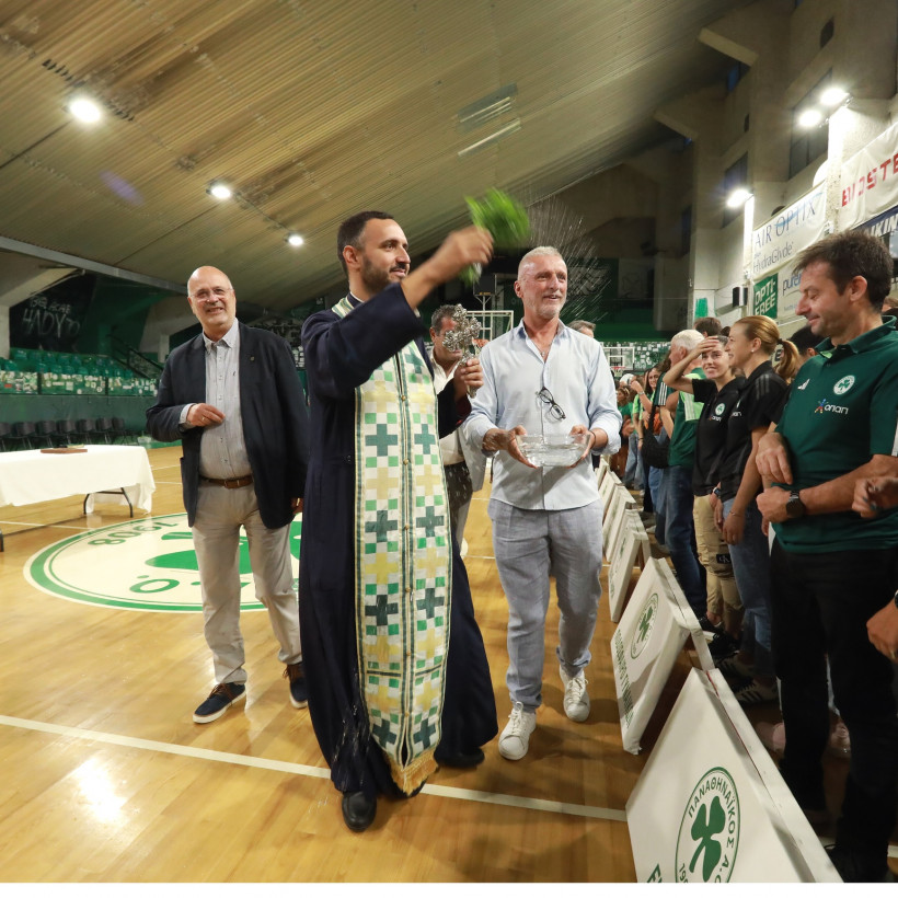 Panathinaikos-Priest