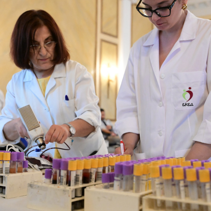 Εθελοντική αιμοδοσία στο Προεδρικό Μέγαρο