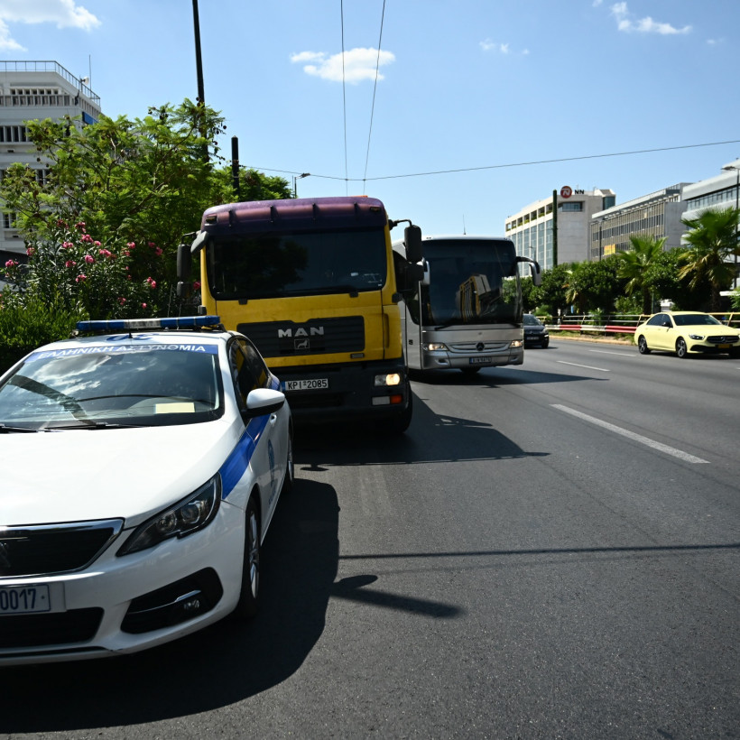 λεωφορείο Συγγρού - σύγκρουση - γερανός 
