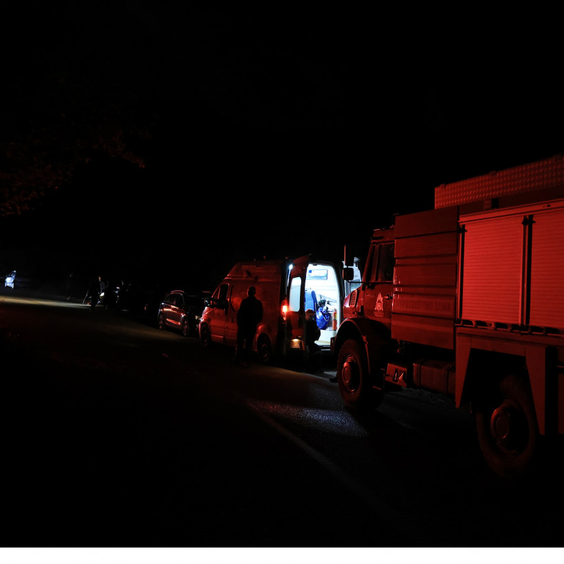 ΕΠΙΧΕΙΡΗΣΗ ΕΡΕΥΝΑΣ ΚΑΙ ΑΠΕΓΚΛΩΒΙΣΜΟΥ ΕΝΟΣ ΑΤΟΜΟΥ ΑΠΟ ΤΗΝ ΕΜΑΚ ΜΕΛΟΥΣ ΟΜΑΔΑΣ ΠΟΥ ΕΨΑΧΝΕ ΓΙΑ ΛΙΡΕΣ ΣΕ ΣΠΗΛΙΑ ΣΤΗΝ ΠΕΡΙΟΧΗ ΓΟΝΩΝ ΣΤΗ ΛΑΡΙΣΑ