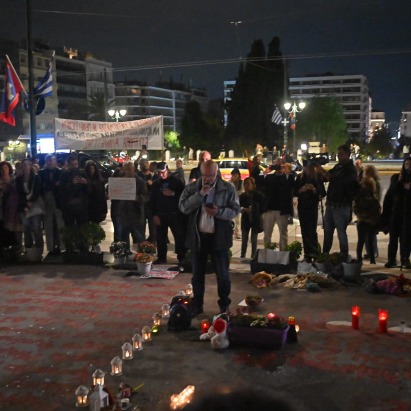Συγκέντρωση στο Σύνταγμα από την Επιτροπή Αλληλεγγύης στον Πάνο Ρούτσι.