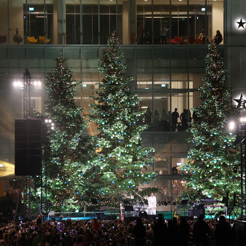 Φωταγώγηση του Κέντρου Πολιτισμού Ίδρυμα «Σταύρος Νιάρχος»