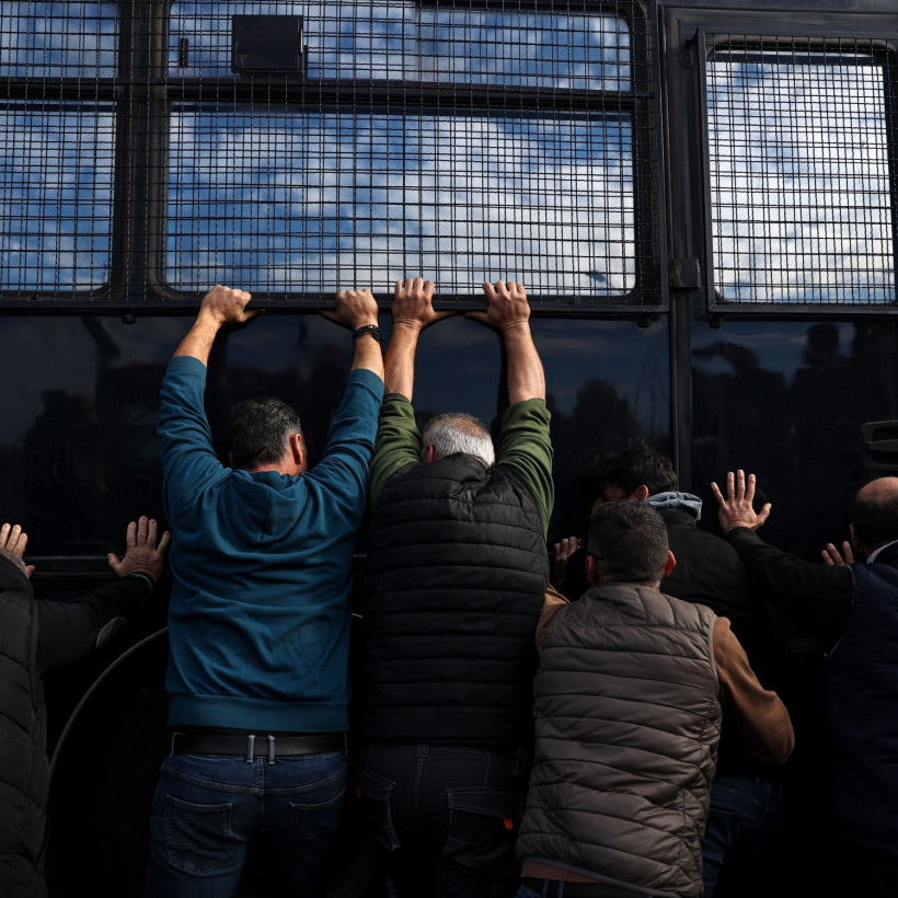 Διαμαρτυρία αγροτών στη Νίκαια Λάρισας, 30 Νοεμβρίου 2025.