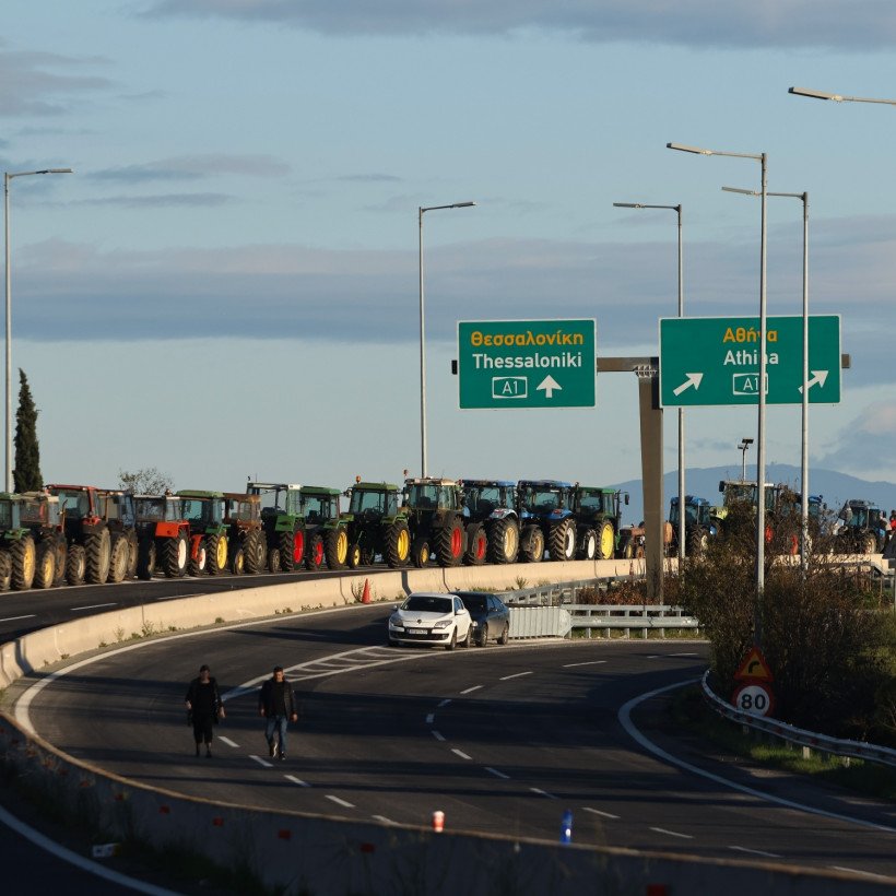 Διαμαρτυρία αγροτών στη Νίκαια Λάρισας, 30 Νοεμβρίου 2025.