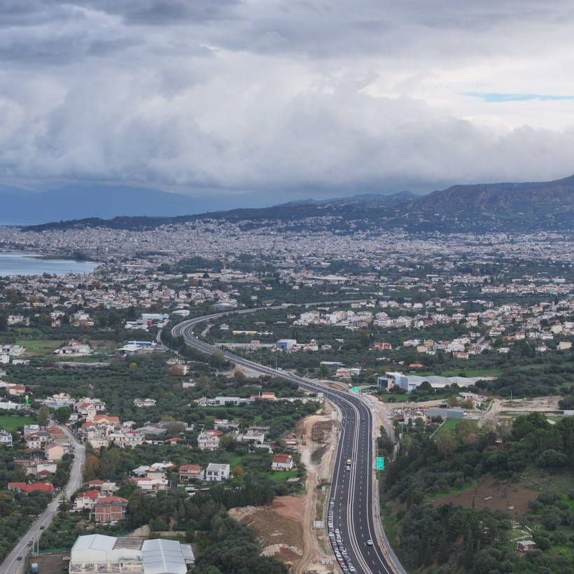Παράδοση στην κυκλοφορία των τελευταίων 10 χιλιομέτρων του αυτοκινητοδρόμου Πατρών – Πύργου, στην Αχαΐα.
