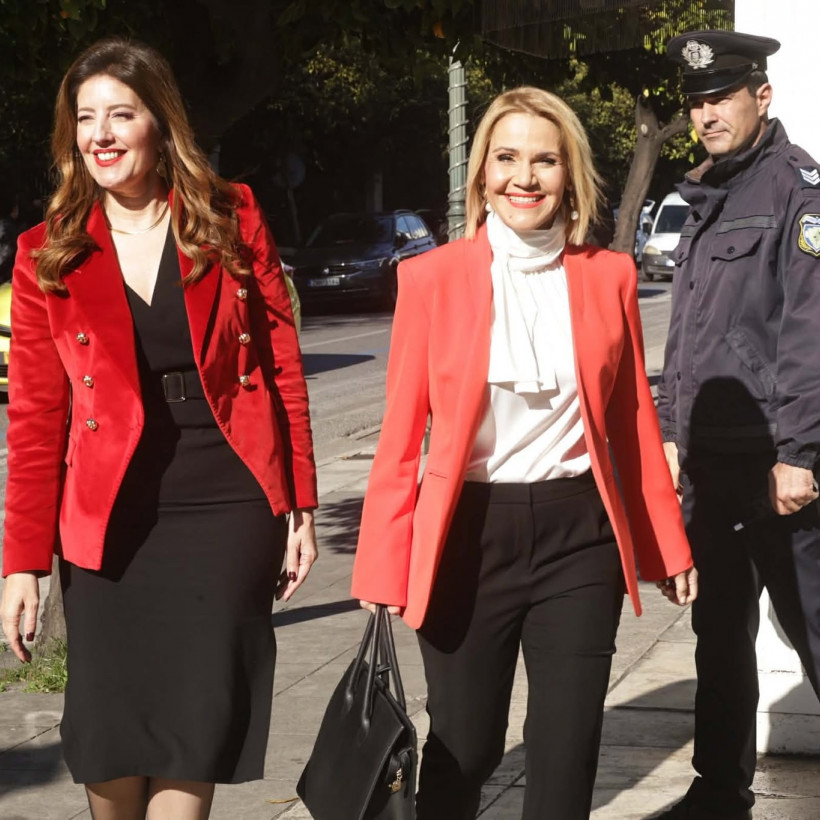 ΒΟΥΛΕΥΤΕΣ-ΜΑΞΙΜΟΥ