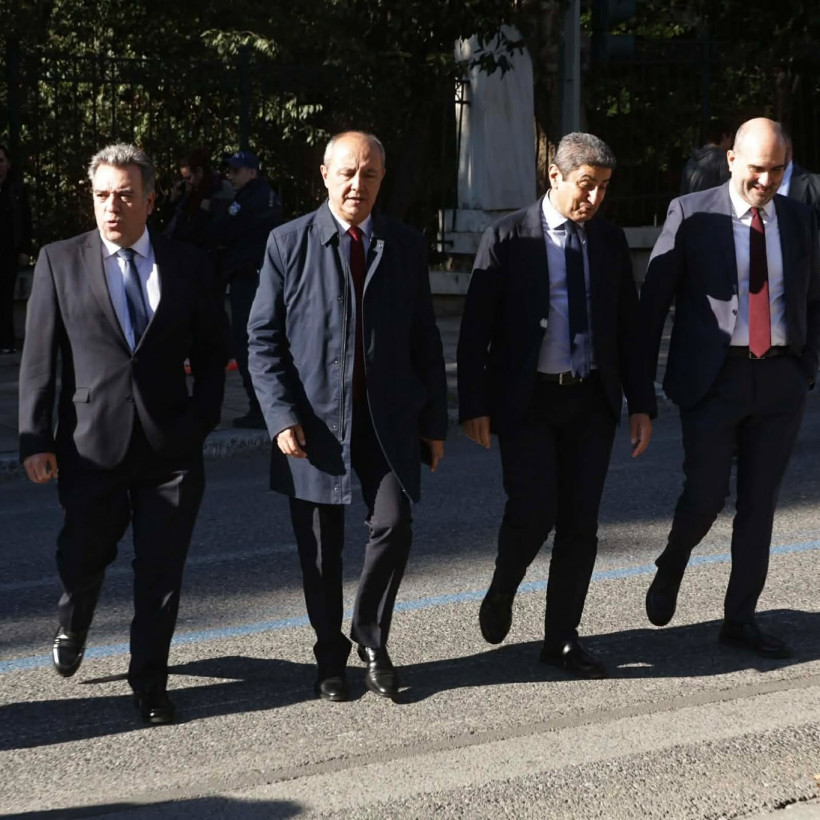 ΒΟΥΛΕΥΤΕΣ-ΜΑΞΙΜΟΥ