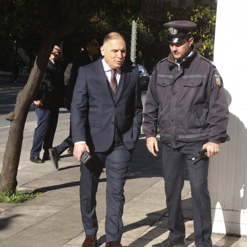 ΒΟΥΛΕΥΤΕΣ-ΜΑΞΙΜΟΥ