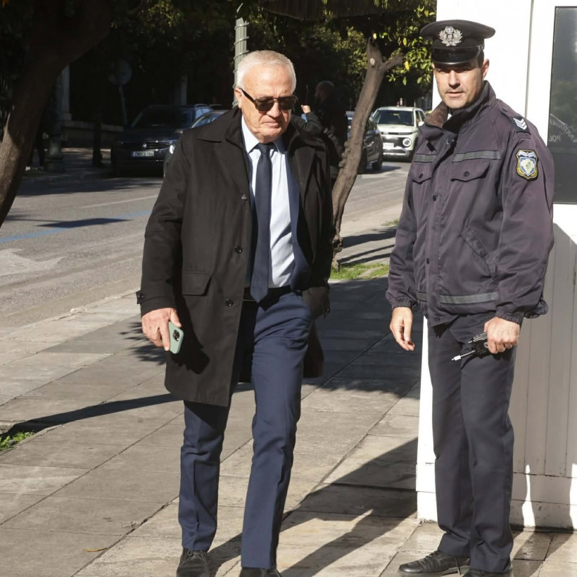 ΒΟΥΛΕΥΤΕΣ-ΜΑΞΙΜΟΥ