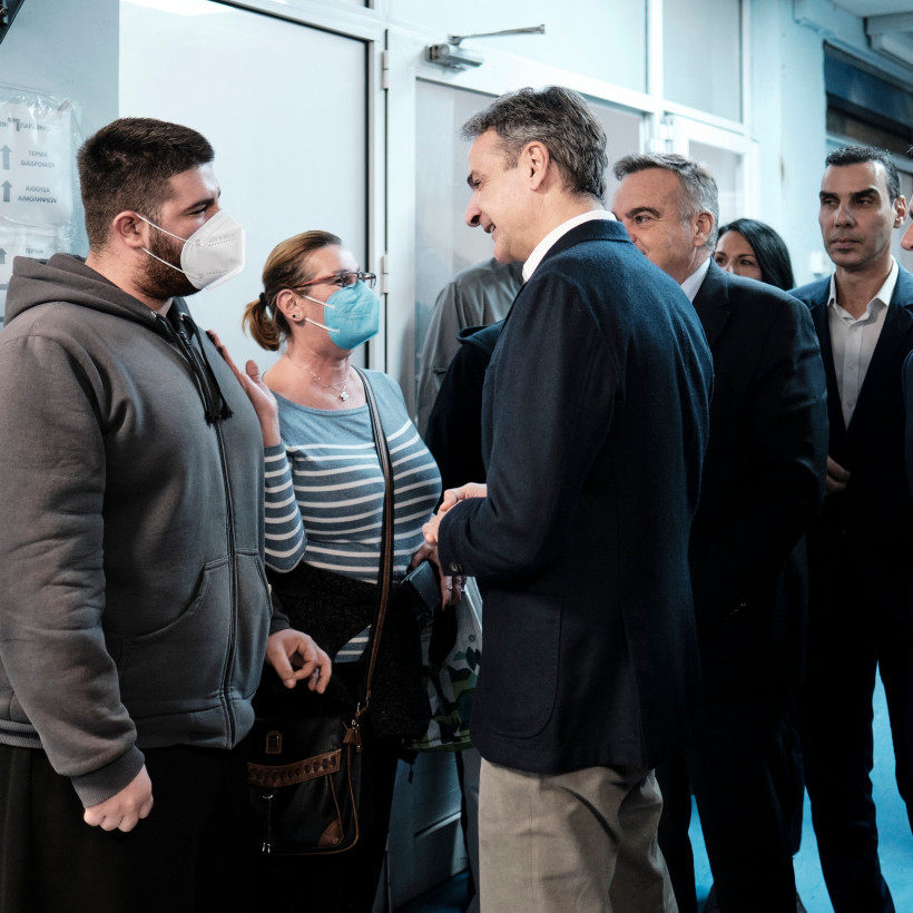 Μητσοτάκης Ερυθρος Σταυρός