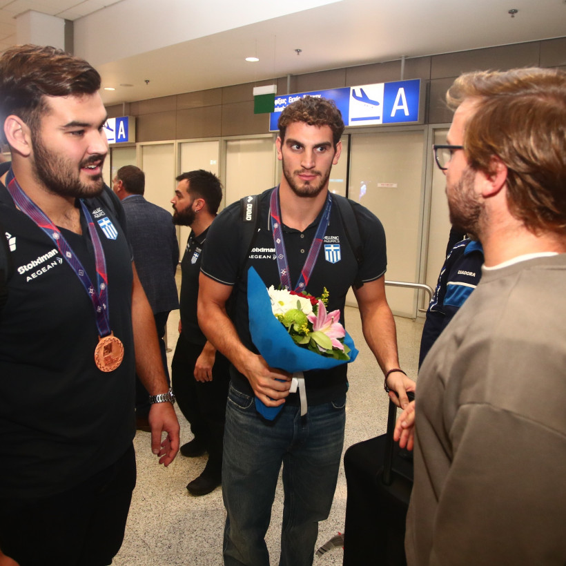 [384074] ΕΥΡΩΠΑΙΚΟ ΠΡΩΤΑΘΛΗΜΑ 2026 / ΑΦΙΞΗ ΤΗΣ ΕΘΝΙΚΗΣ ΑΝΔΡΩΝ ΣΤΗΝ ΑΘΗΝΑ (ΘΑΝΑΣΗΣ ΔΗΜΟΠΟΥΛΟΣ / EUROKINISSI)