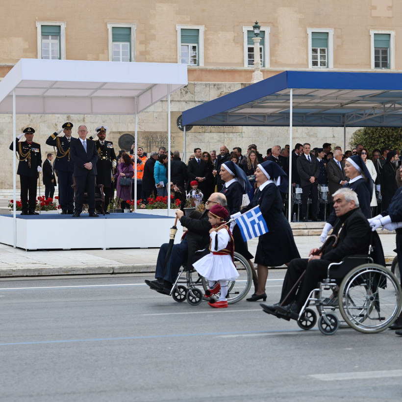 [385774] ΣΤΡΑΤΙΩΤΙΚΗ ΠΑΡΕΛΑΣΗ ΣΤΗΝ ΑΘΗΝΑ ΓΙΑ ΤΗΝ ΕΘΝΙΚΗ ΕΠΕΤΕΙΟ ΤΗΣ 25ης ΜΑΡΤΙΟΥ 1821 (ΓΙΑΝΝΗΣ ΠΑΝΑΓΟΠΟΥΛΟΣ/EUROKINISSI)